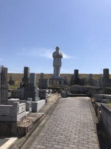 京田辺市南山東墓地でお墓の文字彫り