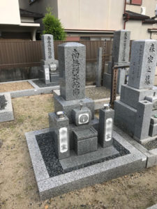 京都府宇治市米坂墓地でお墓の追加彫刻