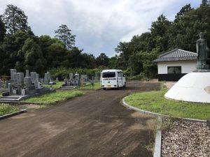 兵庫県小野市まんだら霊園でお墓の文字彫り